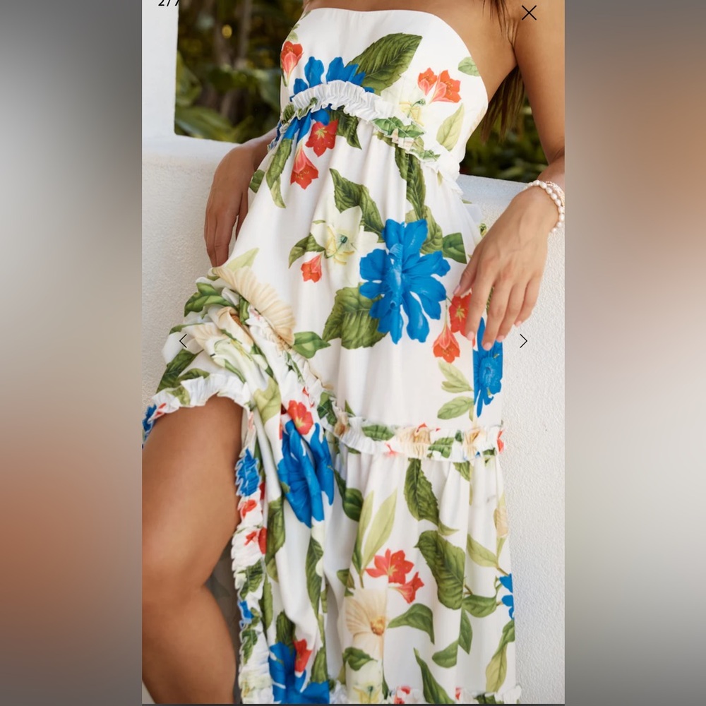 💙💚 BRAND NEW RUNAWAY DARIA MAXI DRESS WHITE FLORAL